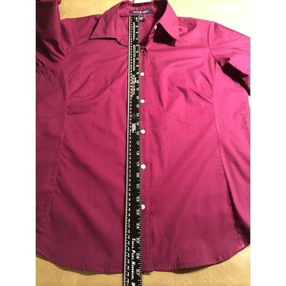 DEVON & JONES Stretch Poplin Button-down Blouse, BERRY, NWT, Size L - Picture 6 of 7
